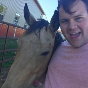 Meet your Posher, Aaron